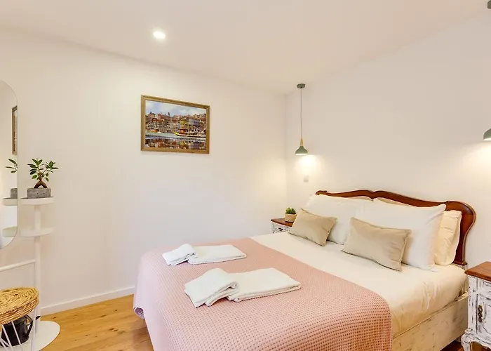 Riverside 2 Bedroom By Da'home *